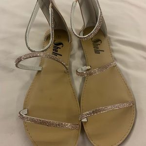 Rose gold gemstone flats